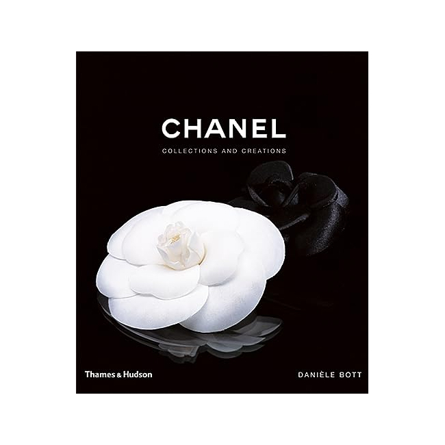 Chanel : Collections and Creations (Hardback, )
