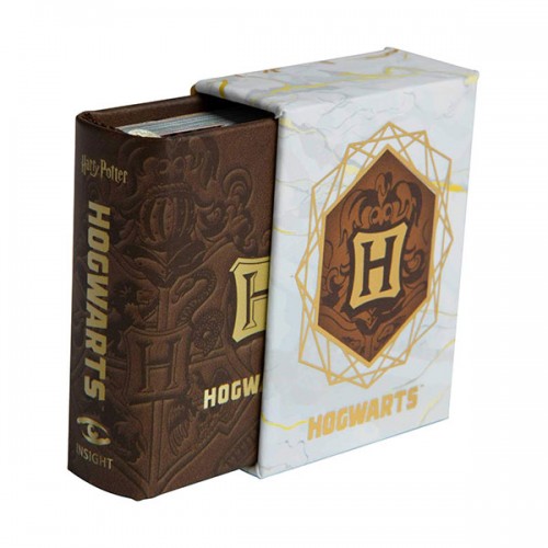 Tiny Book : Harry Potter : Hogwarts School of Witchcraft and Wizardry (Hardcover)